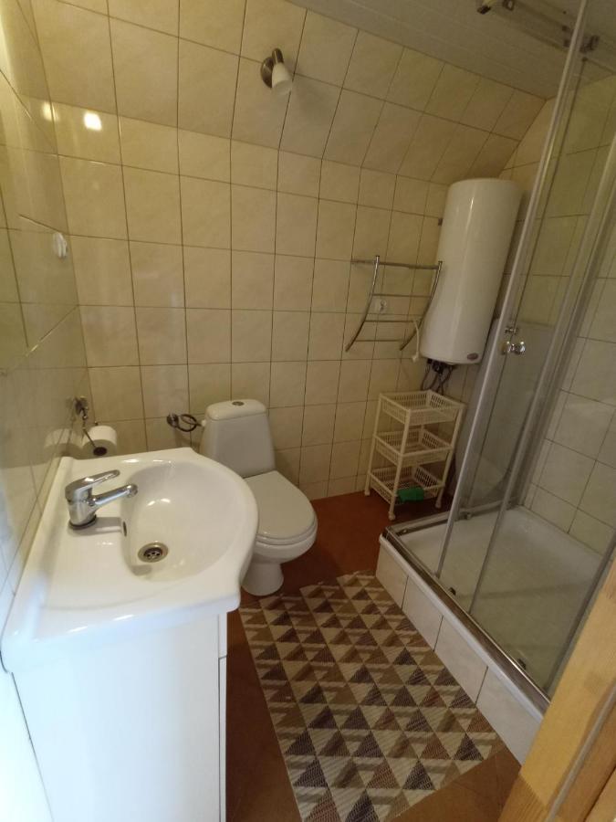 Noclegowe 693-664-683 *